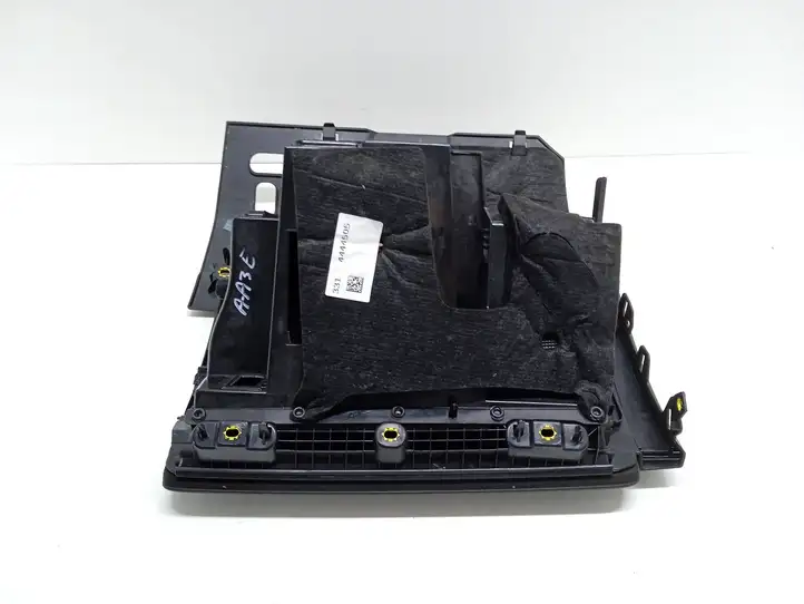 Audi A3/S3 8V (2012 - 2016) 1K1857035B Бардачок в сборе — фото 6