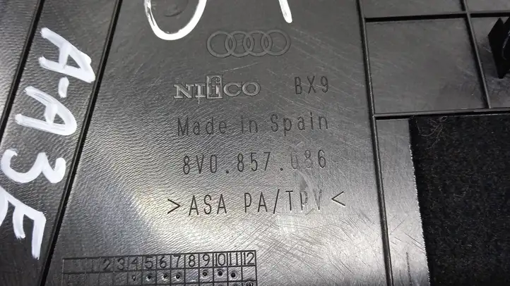 Audi A3/S3 8V (2012 - 2016) 8V0857086 Боковая отделка панели приборов — фото 2