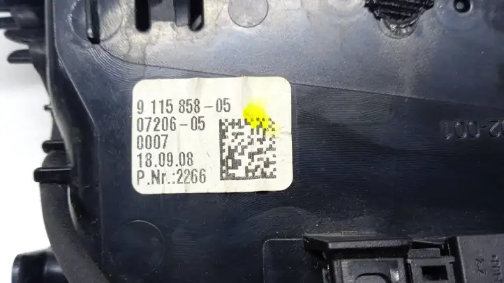 BMW 7 F01 (2008 - 2016) 911585805 Боковой воздушный дефлектор — фото 2