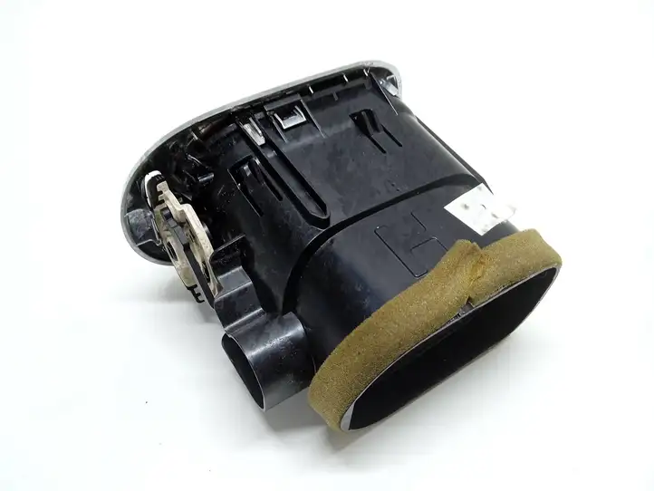 Citroen C3 (2009 - 2013) 9682570377 Боковой воздушный дефлектор — фото 4