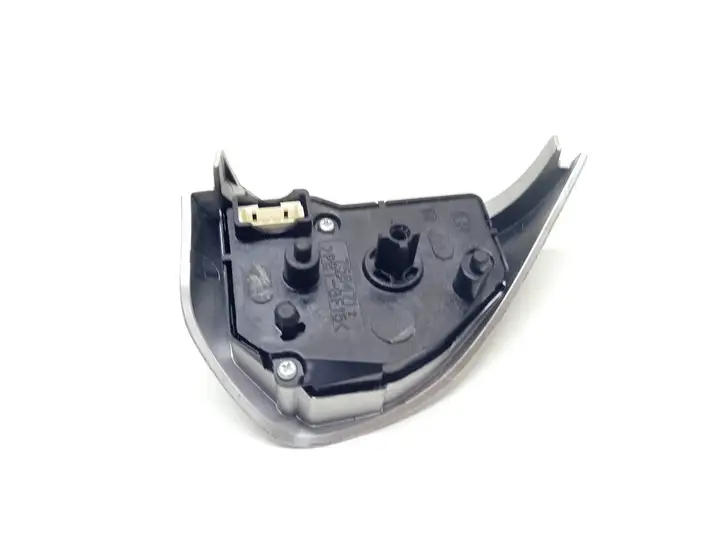 Mitsubishi Outlander (2007 - 2012) 75B4712 Кнопки на рулевом колесе — фото 3