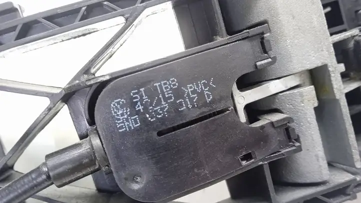 Audi A3/S3 8V (2012 - 2016) 8V0839885 Наружная ручка задней двери — фото 6