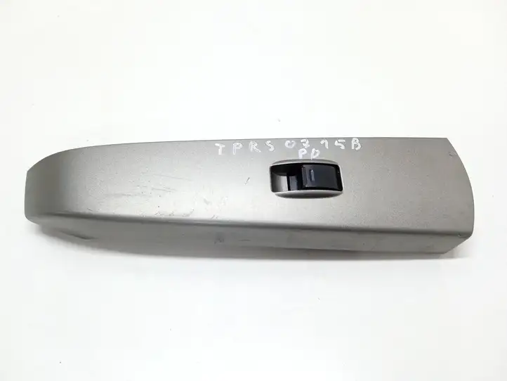 Toyota Prius (XW20) (2003 - 2009) 7423147080 Блок кнопок стеклоподъемников — фото 1