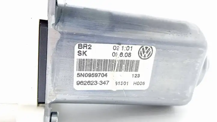 Volkswagen Tiguan (2007 - 2011) 5N0959704 Стеклоподъемник задней двери — фото 2