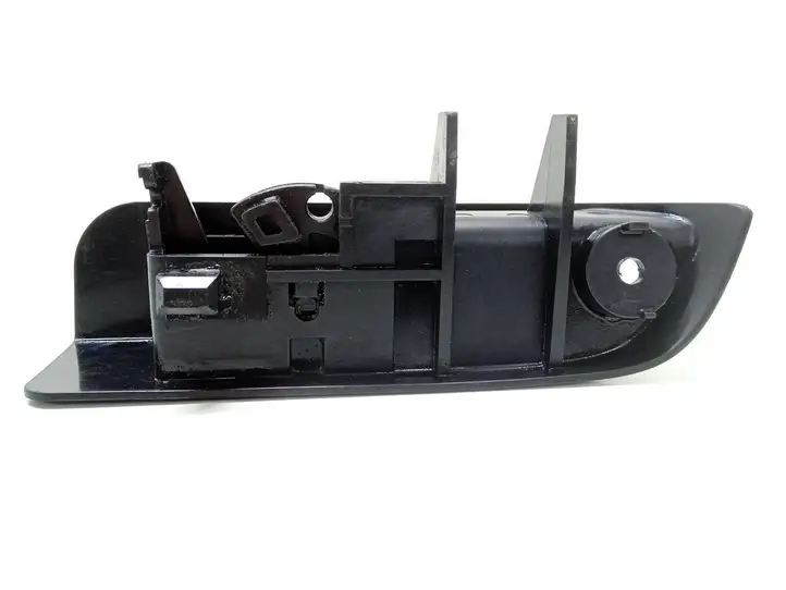 Toyota Prius (XW20) (2003 - 2009) Включатель открытия топливного бака — фото 3