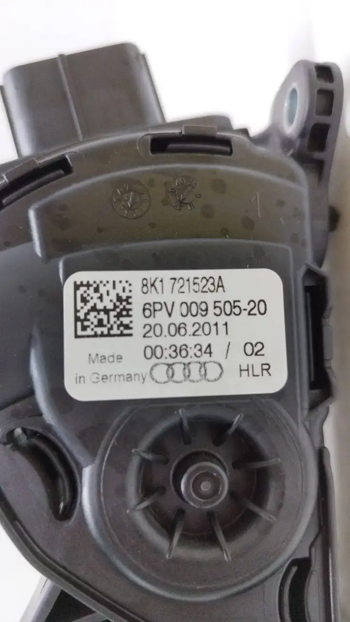 Audi A4 S4 B8 8K (2011 - 2015) 8K1721523A Педаль акселератора — фото 2