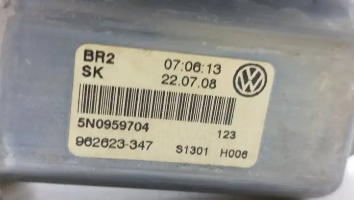 Volkswagen Tiguan (2007 - 2011) 5N0959704 Стеклоподъемник задней двери — фото 2
