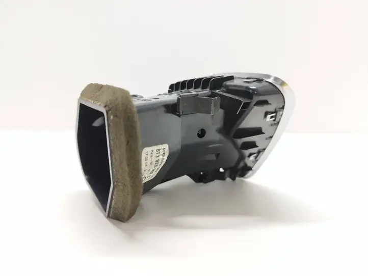 Audi A5 8T 8F (2007 - 2011) 8T1820902C Боковой воздушный дефлектор — фото 5