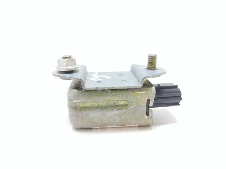 Toyota Prius (XW20) (2003 - 2009) 8986047040 Датчик удара SRS — фото 3