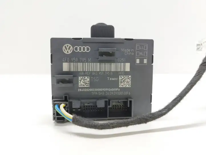 Audi A6 S6 C6 4F (2008 - 2011) 8K0959795B Блок управления дверью — фото 3
