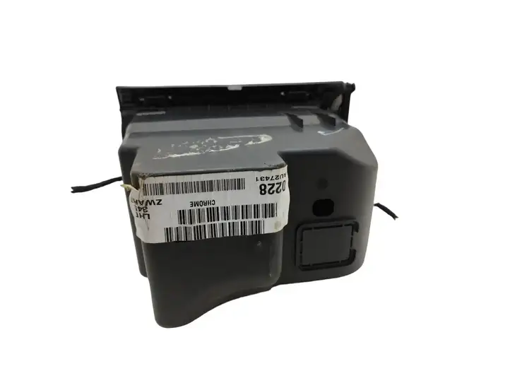 Ford Mondeo MK IV (2007 - 2014) 7S71A06010CL Вещевой ящик — фото 3