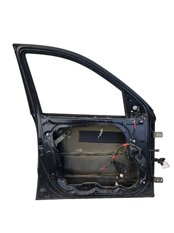 Hyundai Santa Fe (2005 - 2009) Дверь — фото 2