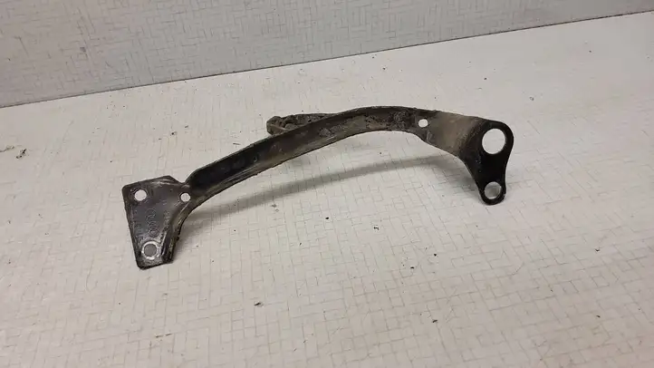 Audi A4 S4 B6 8E 8H (2000 - 2006) 8E0805537 Кронштейн панели радиатора — фото 3