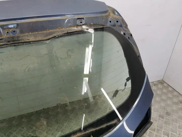 Ford Focus (2019 - ) Крышка багажника — фото 3