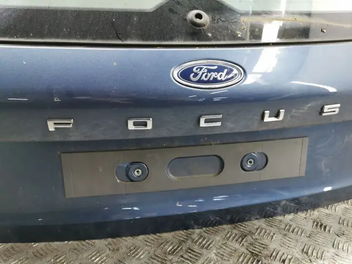 Ford Focus (2019 - ) Крышка багажника — фото 6