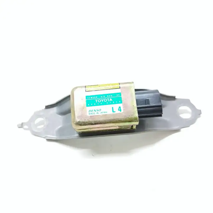 Toyota Prius (XW20) (2003 - 2009) 8983447020 Датчик удара SRS — фото 1