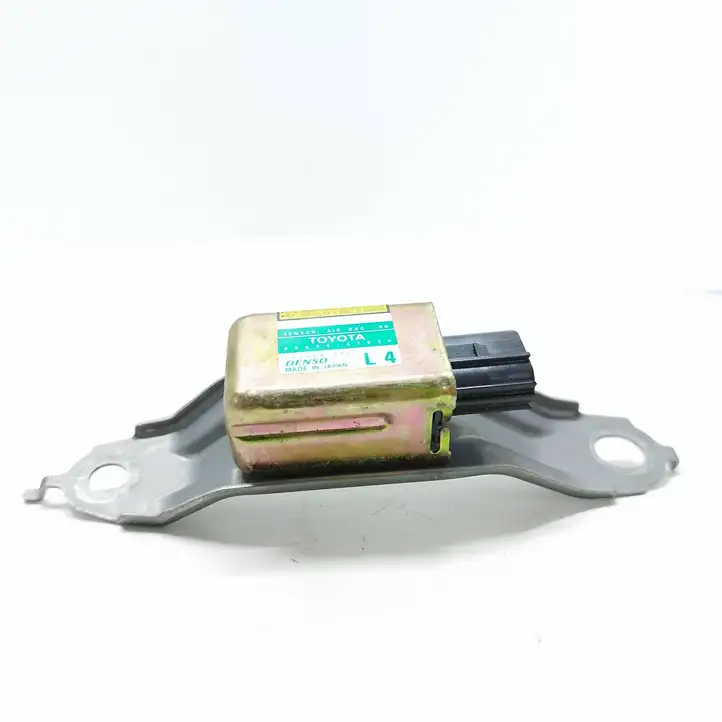 Toyota Prius (XW20) (2003 - 2009) 8983447020 Датчик удара SRS — фото 4