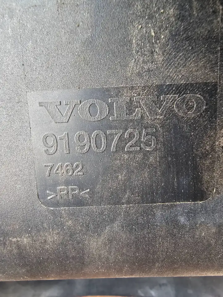 Volvo S60 (2000 - 2004) 9190725 Верхняя панель радиатора — фото 6