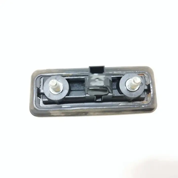 Skoda Octavia Mk2 (1Z) (2004 - 2013) 1Z0827574C Ручка крышки багажника — фото 4