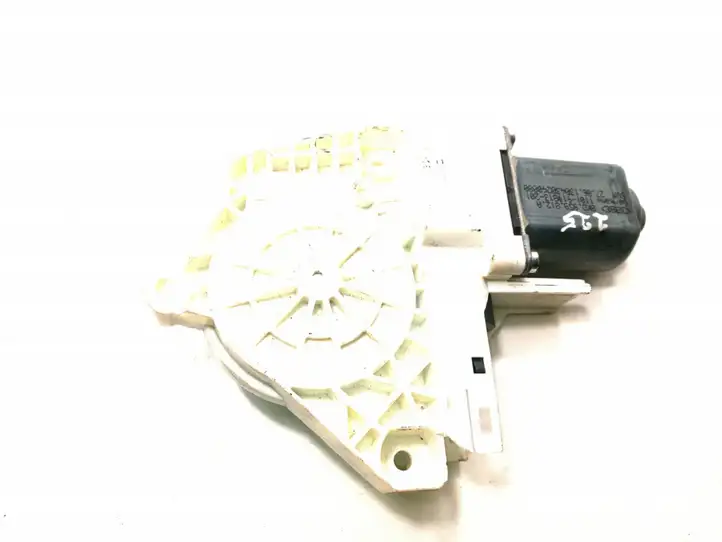Audi A4 (2007 - 2011)  8K0959812A электродвигатель переднего стеклоподъемника
