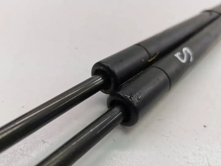 Volvo XC90 (2006 - 2014) 30649736 Амортизатор крышки багажника — фото 6