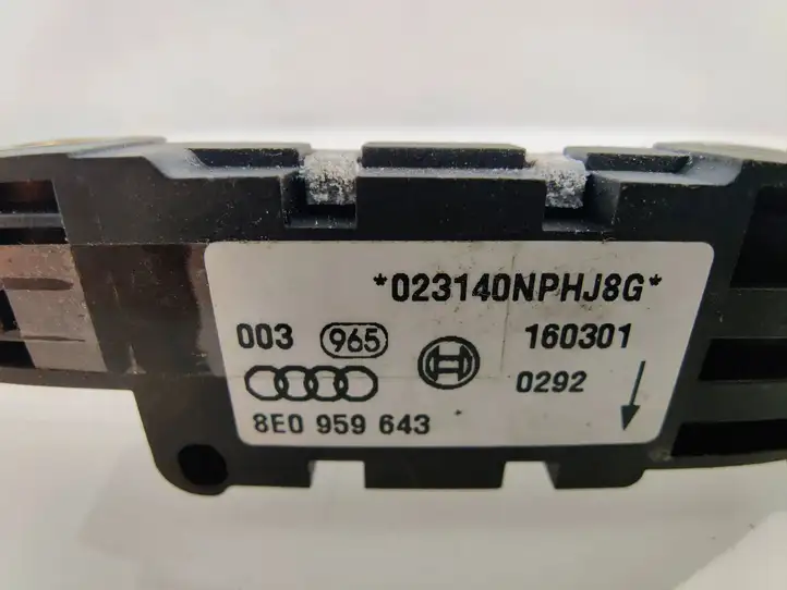 Audi A4 S4 B6 8E 8H (2000 - 2006) 8E0959643 Датчик удара SRS — фото 5