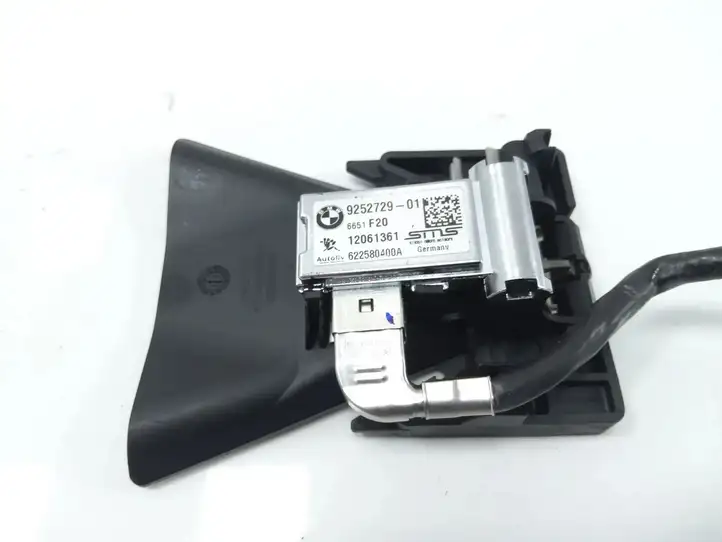 BMW 1 F20 F21 (2011 - 2019) 925272901 Камера в лобовом стекле — фото 1