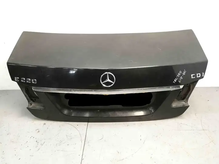 Mercedes-Benz E W212 (2009 - 2016) Крышка багажника — фото 2
