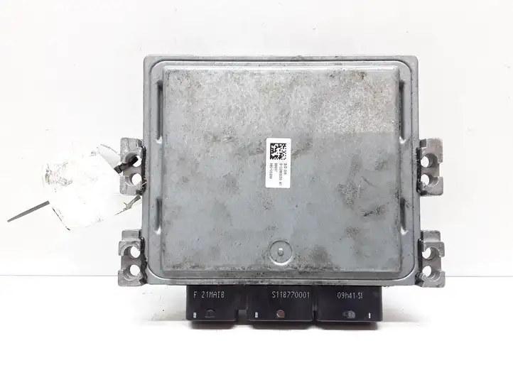 Volvo S80 (2006 - 2009)  31269189 Блок управления двигателя