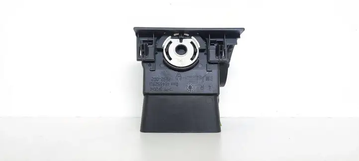 Opel Meriva A (2002 - 2006) 464652911 Центральный воздушный дефлектор — фото 4