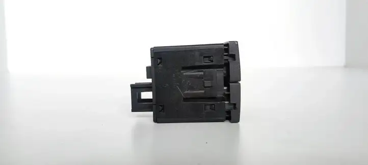 Opel Meriva A (2002 - 2006) 93332970 Включатель аварийных фонарей — фото 4