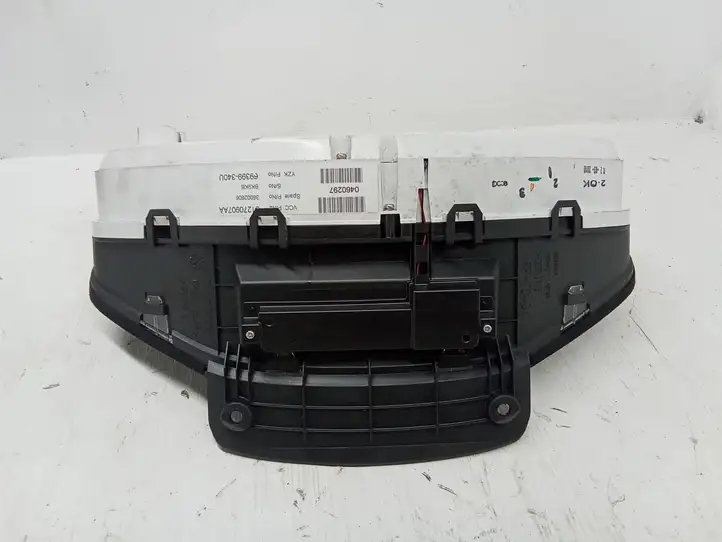 Volvo XC60 (2008 - 2013) 31270907AA Спидометр — фото 2