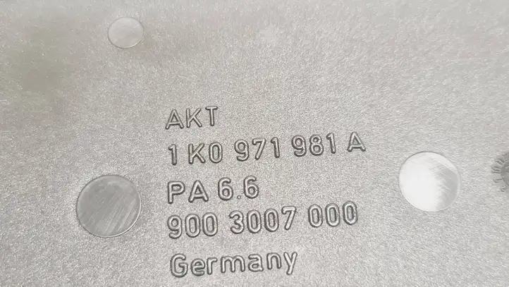 Audi A3/S3 8P (2004 - 2008) 1K0971981A Прочие детали салона — фото 3