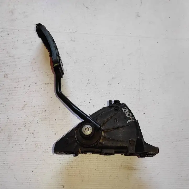 Renault Master II (2004 - 2010) 7700314525 Педаль акселератора — фото 3