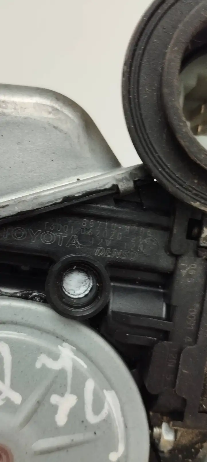 Toyota Prius (XW30) (2009 - 2015) 8571047050 Электростеклоподъемник передний (комплект) — фото 7