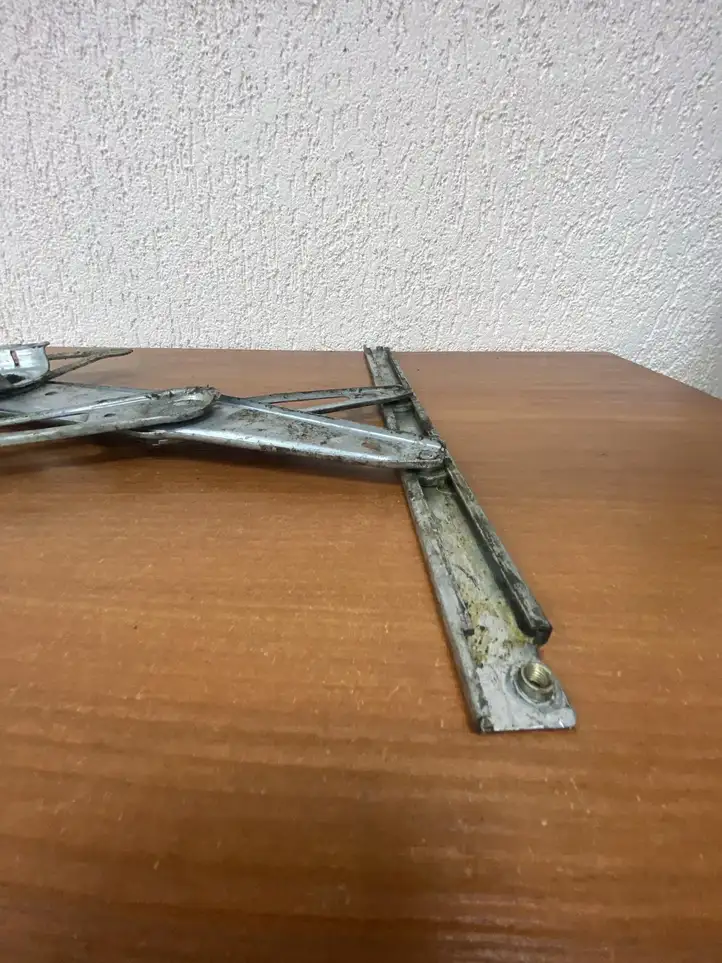 Toyota Corolla E120 E130 (2000 - 2004) 0130822032 Стеклоподъемник передней двери (комплект) — фото 12