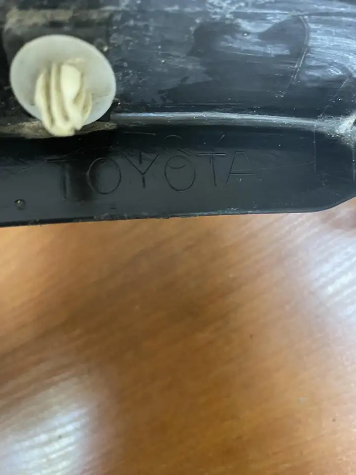 Toyota RAV 4 (XA40) (2012 - 2018) 7560242130 Накладка колесной арки — фото 3