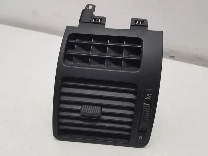 Volkswagen Touran I (2003 - 2010) 1T0819703B Боковой воздушный дефлектор — фото 1