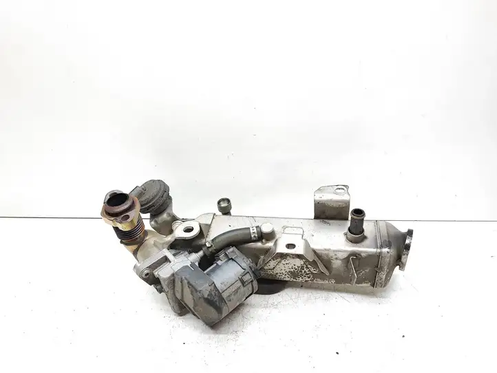 BMW 3 F30 F35 F31 (2012 - 2018) 7810751 Охладитель клапана EGR — фото 3