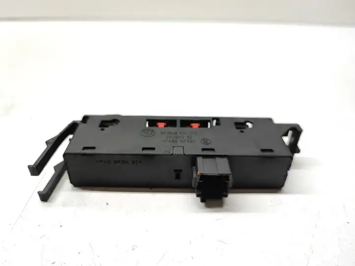 BMW 3 E46 (1998 - 2005) 8381518 Кнопка стеклоподъемников — фото 2