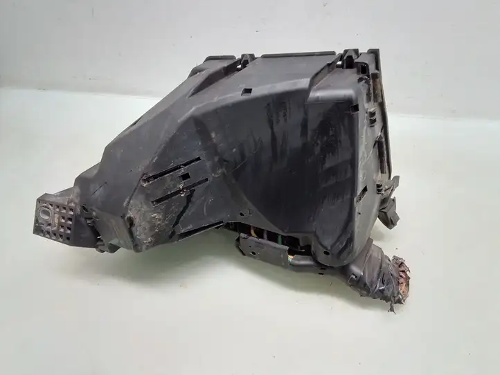 Ford Mondeo MK IV (2007 - 2014) 8G9T14A067AB Блок предохранителей — фото 3