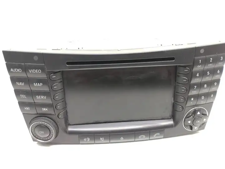 Mercedes-Benz E W211 (2002 - 2009) A2118270157 Навигационные карты CD/DVD — фото 1