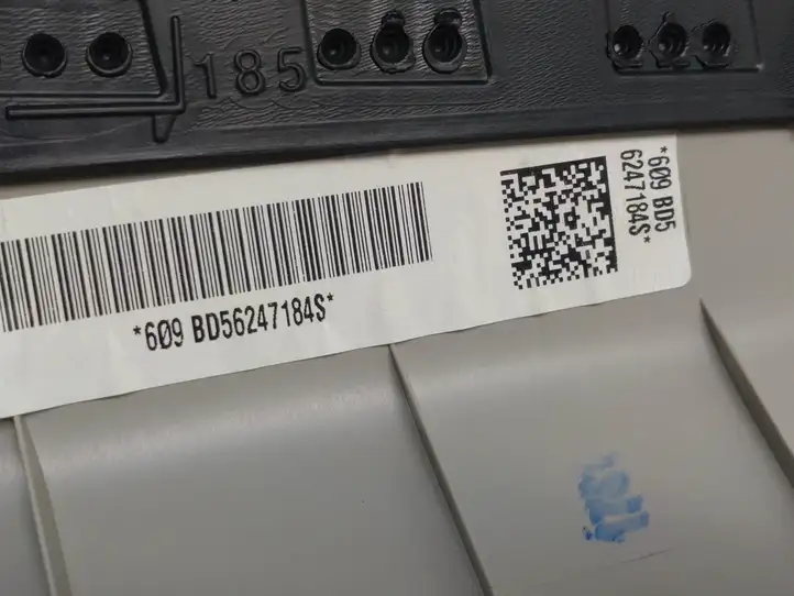 Volkswagen Tiguan (2016 - 2020) 5NA867288a Верхняя обшивка стойки D — фото 3