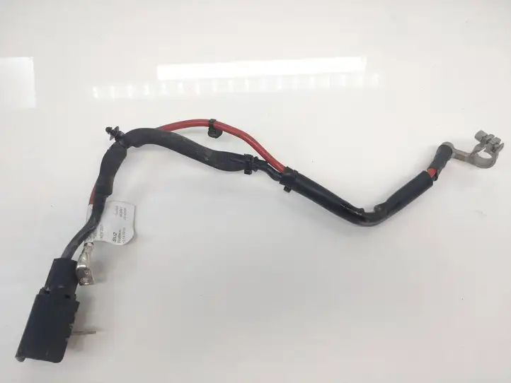 Volkswagen Tiguan (2016 - 2020) 5QA971228G Плюсовой провод аккумулятора — фото 2