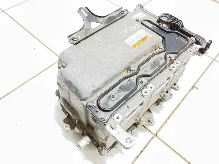 Toyota Auris E180 (2012 - 2018) G920076030 Инвертор напряжения — фото 11