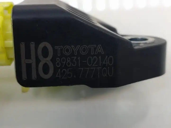 Toyota Auris E180 (2012 - 2018) 8983102140 Датчик удара SRS — фото 5