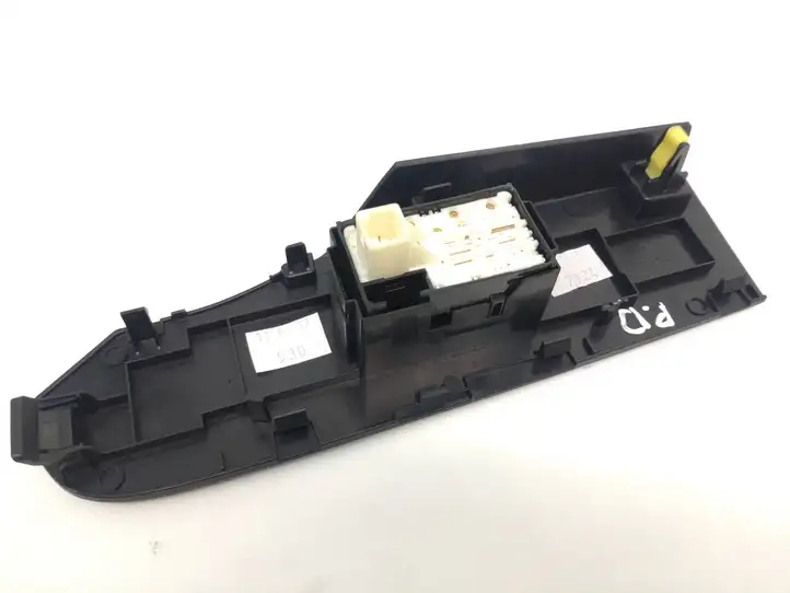 Toyota Auris E180 (2012 - 2018) 7423102D50 Блок кнопок стеклоподъемников — фото 3