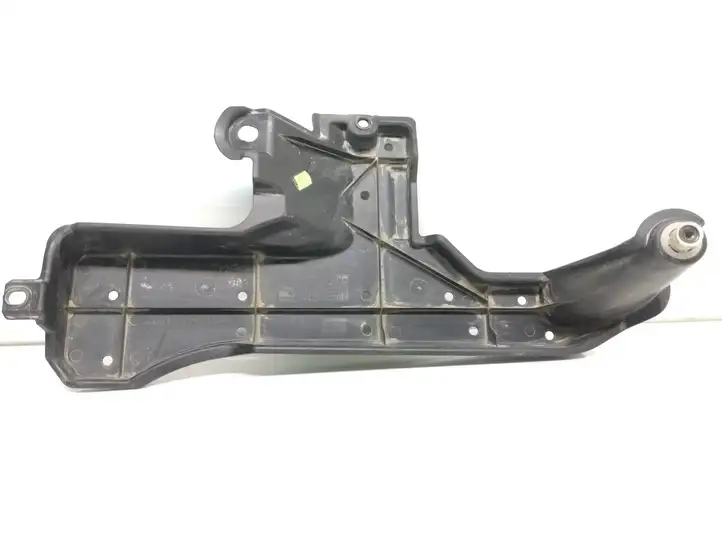 Toyota Auris E180 (2012 - 2018) 5762702090 Защита днища задней части — фото 3