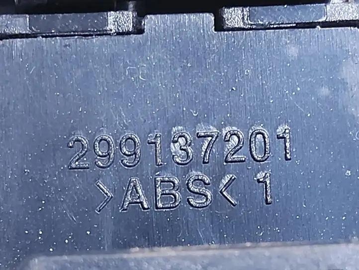 Subaru Outback (BS) (2014 - 2019) 299137201 Включатель обогрева — фото 6