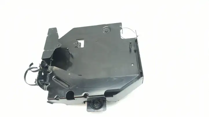 Nissan Primastar (2001 - 2014) 8200796093 Прочие детали моторного отсека — фото 3